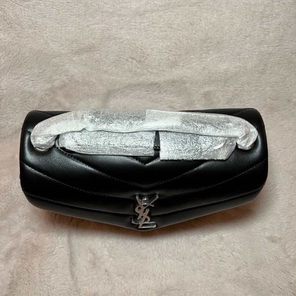 NEW YSL LOULOU Small in Quilted Leather - Black with Silver Hardware - Picture 6 of 13